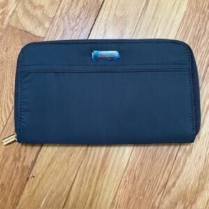 NEW w/o Tags Travelon Jewelry Case Black Zip Around Travel Organizer Wallet